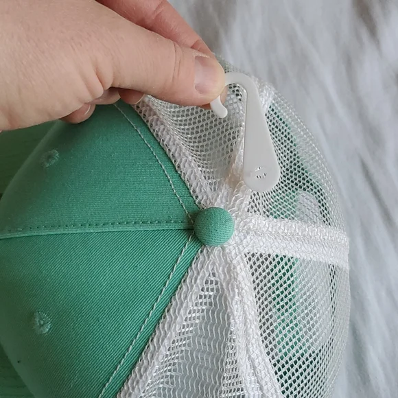 Merrell Green hiking Truckets Mesh Hat - Picture 6 of 10